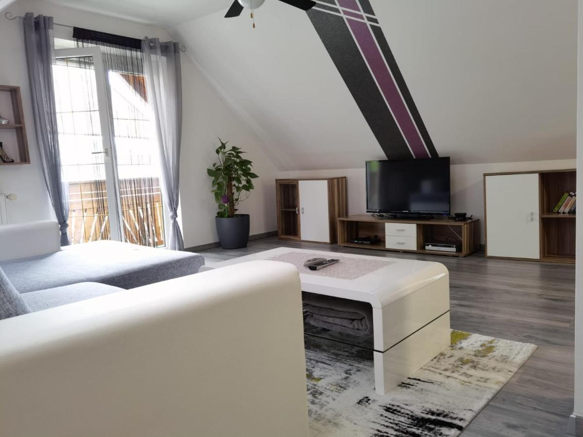 Ferienwohnung Eckberger Weinstrasse 139 甘利特茨 外观 照片